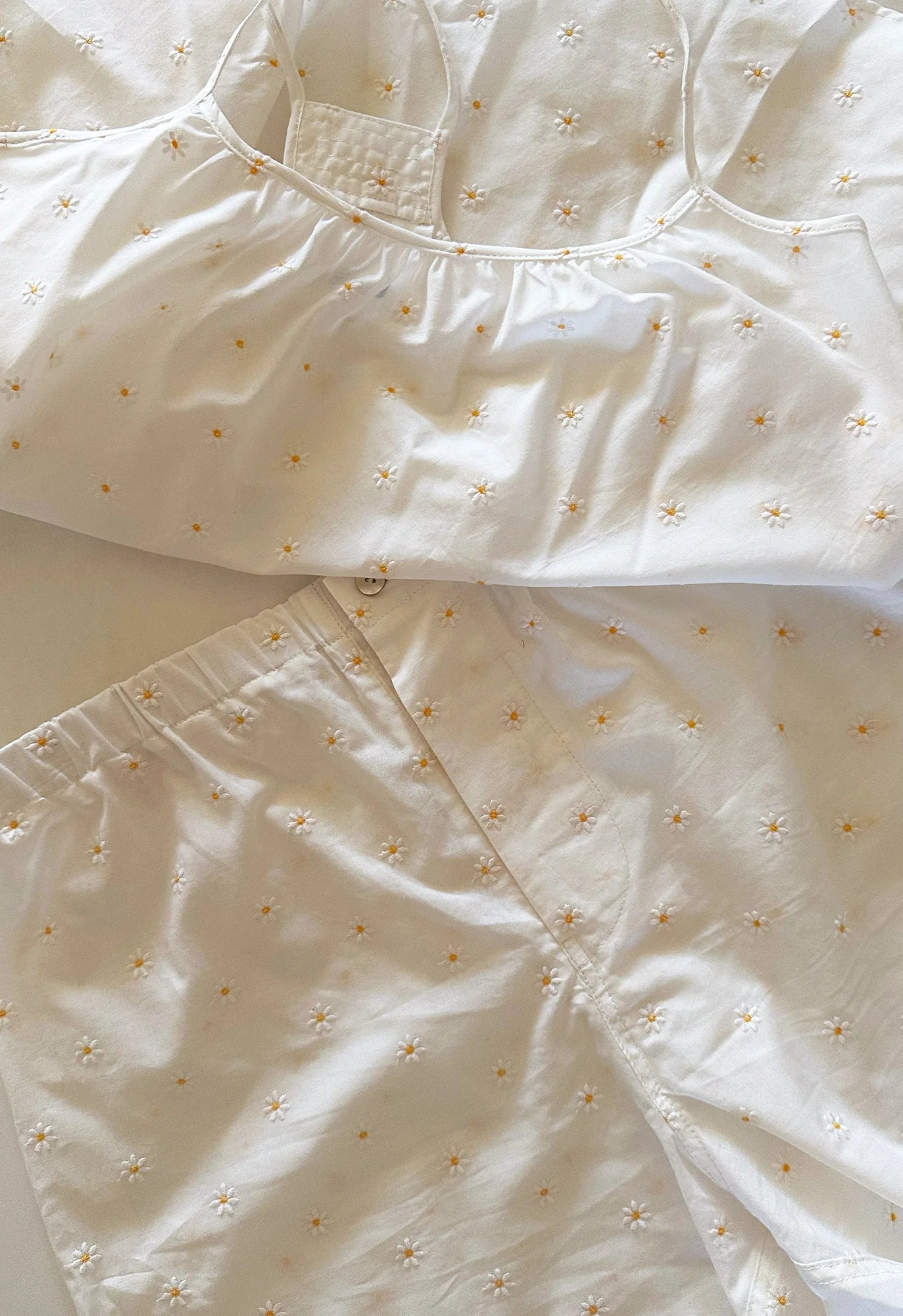 Scoop Tank in Daisy Embroidery