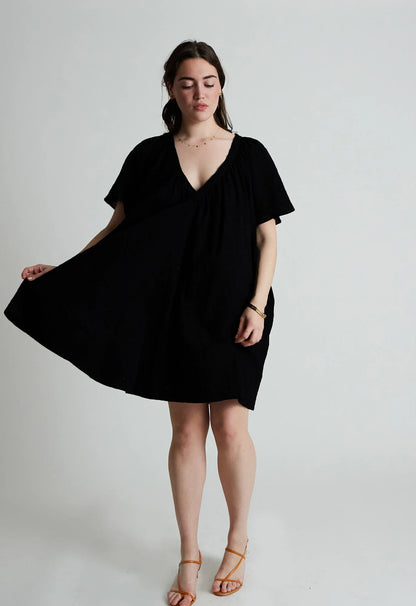 Tia Dress in Black