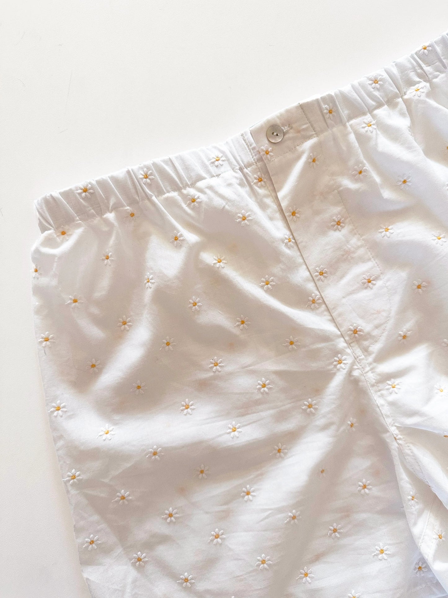 Brighton Boxer Short in Daisy Embroidery